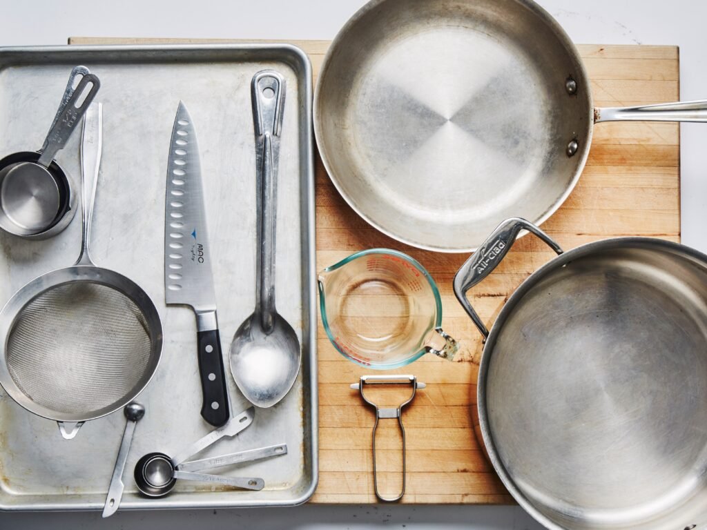 10 Essential Kitchen Tools for Food Lovers