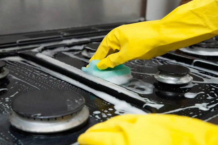 A Guide to Properly Maintaining and Cleaning Kitchen Appliances