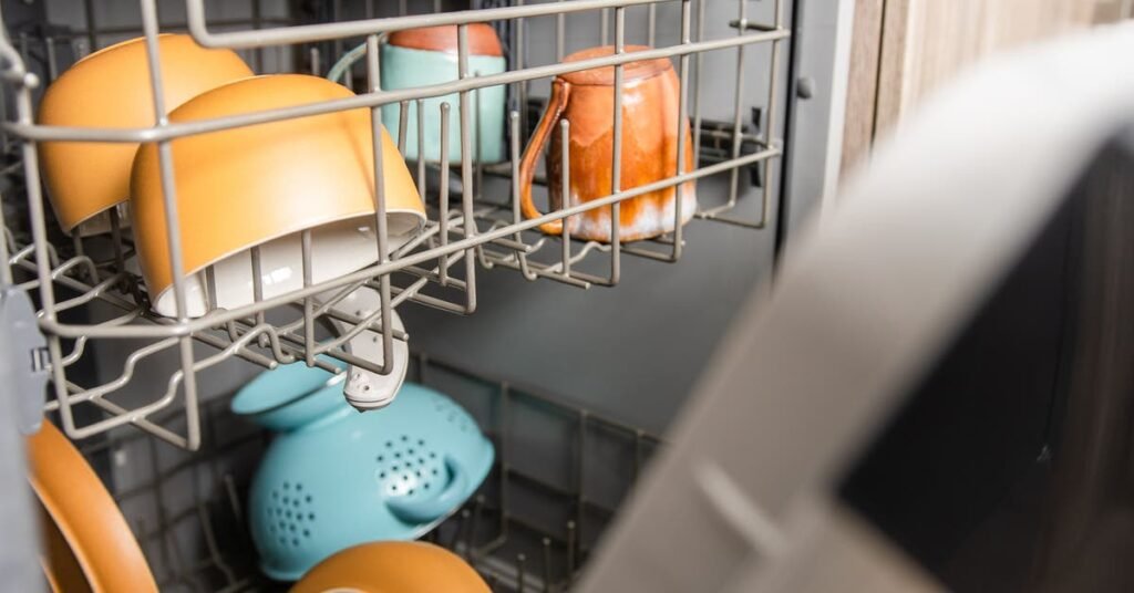 Efficient Dishwashing: The Dishwasher Buyers Guide